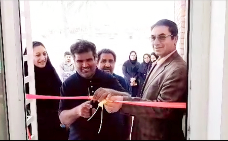 افتتاح ۲ پروژه مسکن و اشتغال‌زایی در منوجان توسط بهزیستی