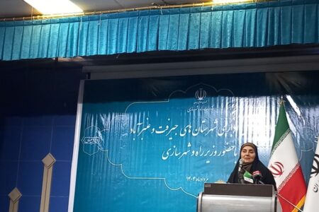 دعوت وزیر راه و شهرسازی به هم‌ افزایی برای عبور از چالش‌های جنوب کرمان