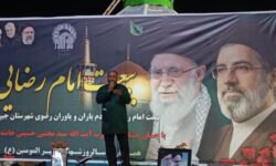 شب بیعت و حماسه در جیرفت؛ خادمیاران رضوی با نوای عشق، پیمان وفاداری با ولی‌فقیه بستند
