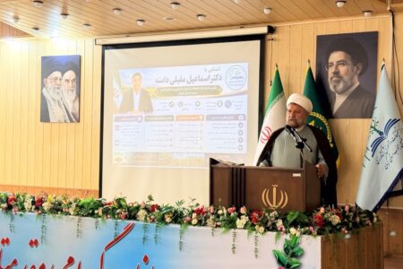 آیین تودیع و معارفه مدیر مرکز تحقیقات و آموزش کشاورزی جنوب کرمان برگزار شد